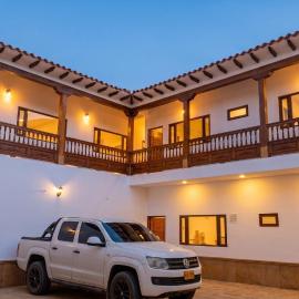 Hotel Balcones de los Olivos，位于莱瓦镇的酒店