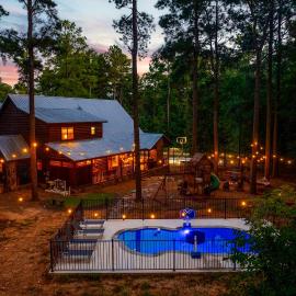 Gathering Pines - Heated Pool - Putt-Putt - Pickleball