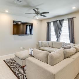 Family-Friendly Fort Worth Home: Private Yard