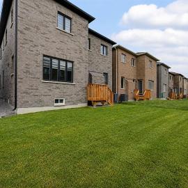 Modern Spacious Luxury detached-House new in RH