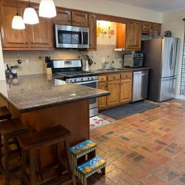 WildFlower Inn, hotel di Satsuma