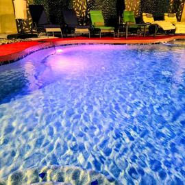 NEW Pool Gym Resort Village Central to PHX Tempe Scottsdale and Sky Harbor, hôtel à Phoenix