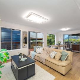 Lakeside Haven - Private Jetty and 6BR Group Retreat, Hotel in Blackwall