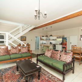 Cottage on 10th