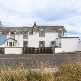 Free Birds Rest - Coastal Escape - Sleeps 8