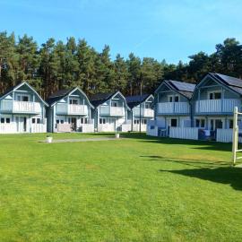 Domki Pod Wydmami, hotel v destinácii Międzywodzie