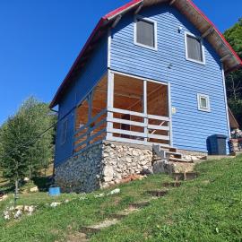 Independent Chalet