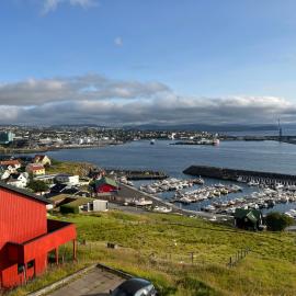 Lejlighed i Tórshavn med fantastisk udsigt، فندق في Argir