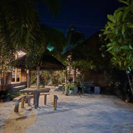 JJS BACKPACKERS VILLAGE, hotel v destinácii Siquijor