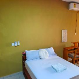 Sicorisa Royal Hotel, hotel en Afienya