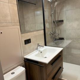 Appartement menuires โรงแรมในSaint-Marcel
