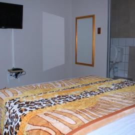 Thully Teams Guest House