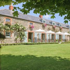 Parsonstown house near Slane, Meath, hotel v destinaci Slane