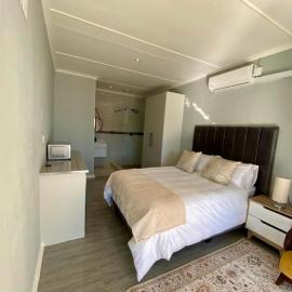 Swizzs Guest House, hotel em De Aar