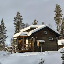 Magisch berghuisje met uitzicht op Nationaal Park Fulufjället, hotel a Sörsjön