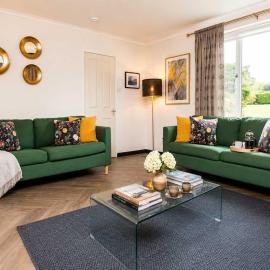 3BR Luxury Peebles Home - Free Parking - Near Glentress, hotell i Peebles