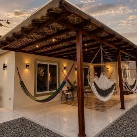 Nandos Places, hotel en Puerto Barrios