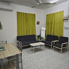 Viesnīca EM Homestay 15 pilsētā Putatan