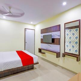 Hotel O Golden Near Haroni Road