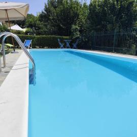 La Casa Blu, hotel en Calliano