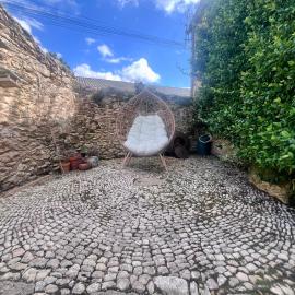 Gîte en pierre terrasse Le Bugue Malmussou