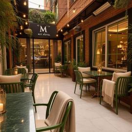 Mit Hotel Tbilisi, hotel sa Tbilisi City