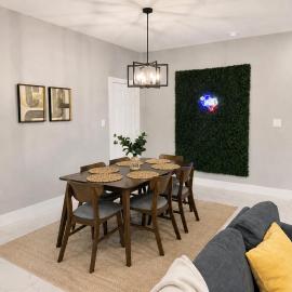 Spacious 3BR Duplex,Free Parking,Near Downtown & IAH