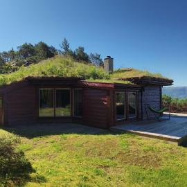 Viesnīca Cabin in Kvinnherad pilsētā Ølfernes