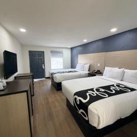 Spring Place Inn & Suites, hotel in Millington