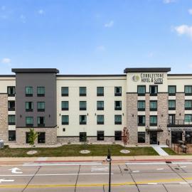 Cobblestone Hotel & Suites Waukesha West Milwaukee, hotel en Waukesha