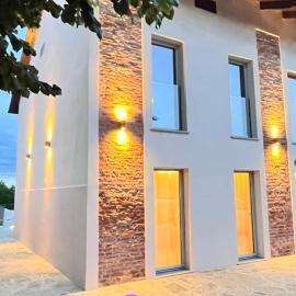San Lorenzo Suite, hotel di Tigliole