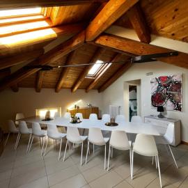 Casa Esclusiva con Terrazza Gruppo 24 Persone in 6 Appartamenti Monferrato Langhe Roero
