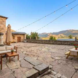 Aire de Babia - Casa Cigüeña, hótel í Cabrillanes