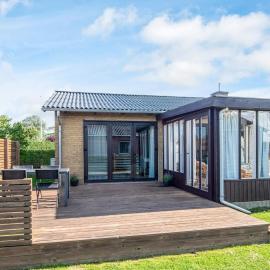 4 person holiday home in Bredebro-By Traum, hotel en Bredebro