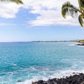 Sea Village 3312 Oceanfront condo in Kailua-Kona, with stunning views!, hotel u gradu 'Kailua-Kona'