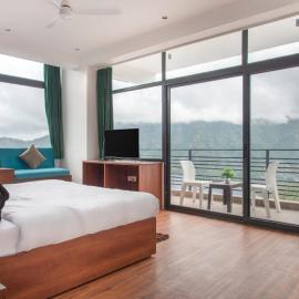 Royal apartment Hillcrest kasauli Restaurant Lift Rooftop self cooking 7o1827o7o3, hotell sihtkohas Kasauli