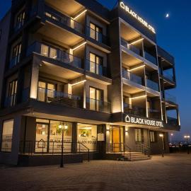 Black House Otel