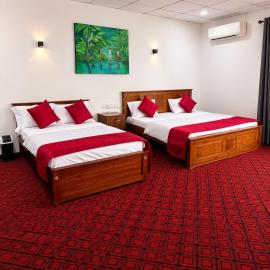 Amore Beach Resort, hotel i Balapitiya