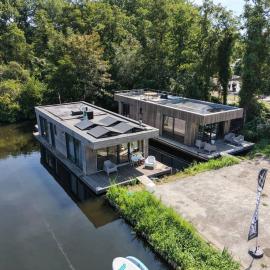 Houseboat in Amsterdam 6-pax