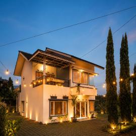 The Haven G - 3BR Family Villa Lembang, Bandung, хотел в Лембанг