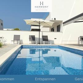Gemini Apartments Krk - Ankommen Entspannen Genießen, hotel sa Malinska