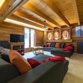 Chalet montagnard 15 personnes - proche du centre du village