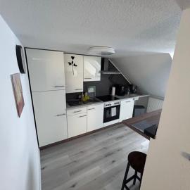 Modernes Apartment in Altstadtnähe, hotel in Sondershausen