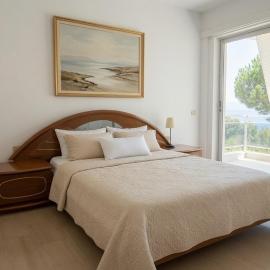 Kineta Prime Suites No1, hotel en Kineta