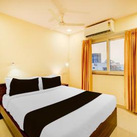 Townhouse De Alphabet Hotel - Gandimaissamma