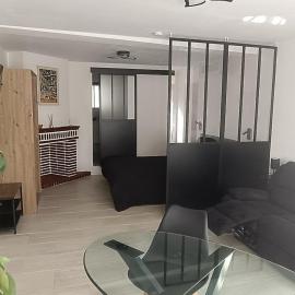 Studio indépendant climatisé, מלון בנוגארו