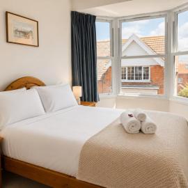 Stunning Cromer Apartment, hotel u gradu Kormer