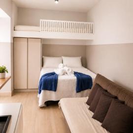 Flat Beverly Hills 307