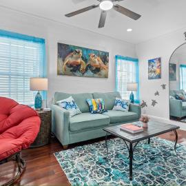 Turtle Nest Condo - Pool - 2nd Floor