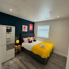 NEW 2BR Contractor Accommodation, Free Parking